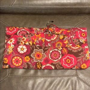 Vera Bradley Hanging Garment Bag Carnaby Pattern